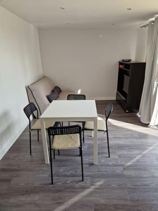 Appartement 2 Pieces Renove Avec Acces Piscine Peymeinade Kültér fotó
